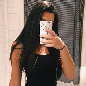 Meet your Posher, Olivia